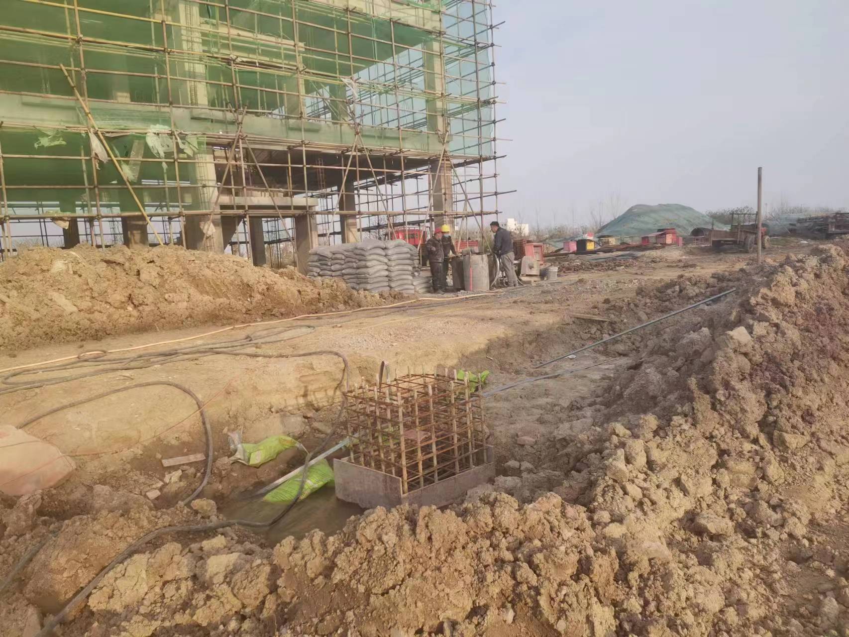 兰考当桥梁出现裂缝的时候应该及时加固修补